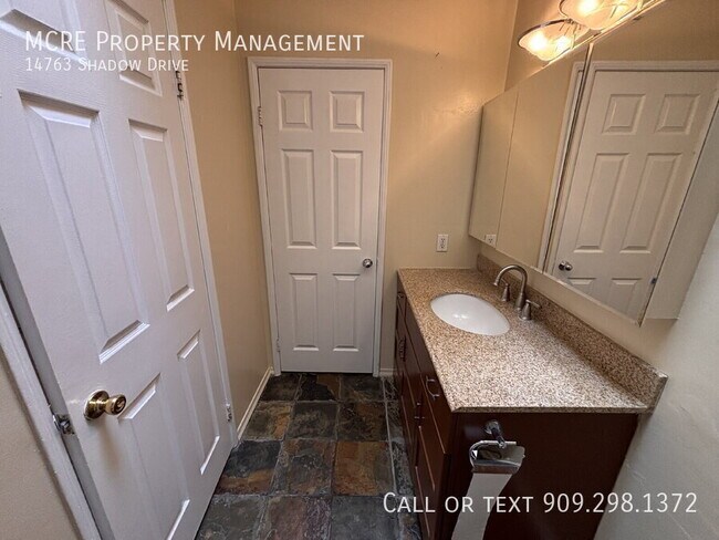Building Photo - 14763 Shadow Dr