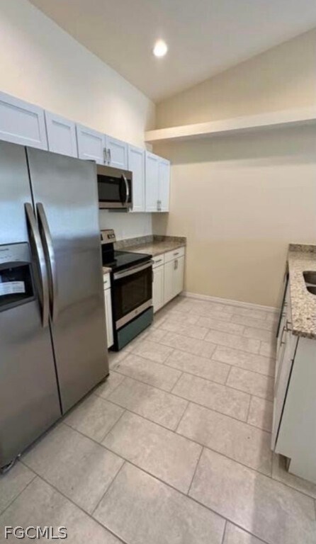 Building Photo - 3020 Skyline Blvd