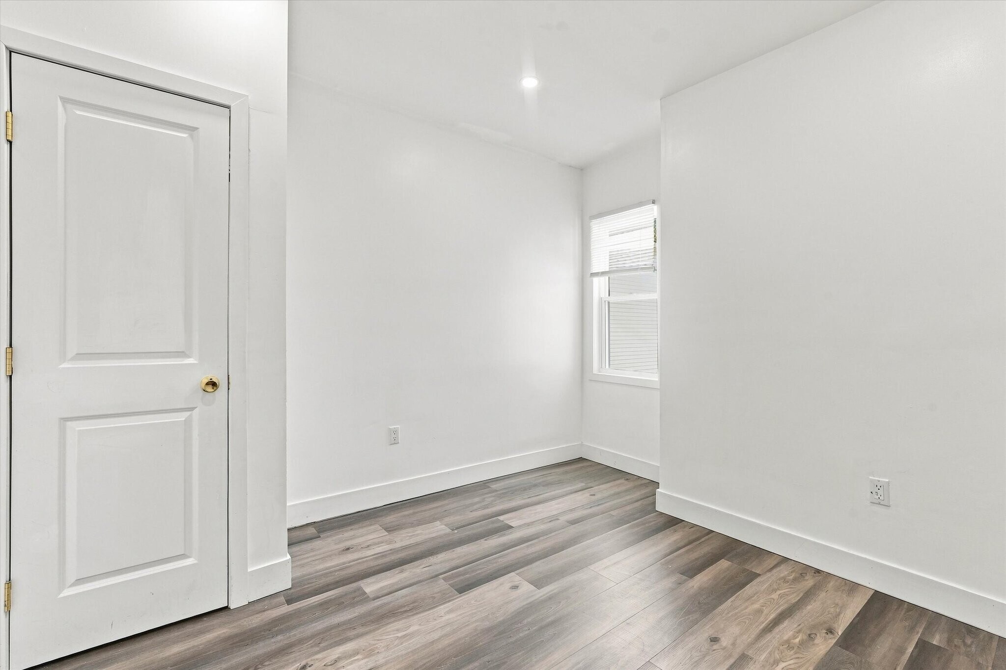 Building Photo - 1119 N 41st St