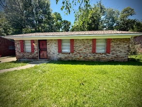 Building Photo - 5950 Cherry Hill Rd