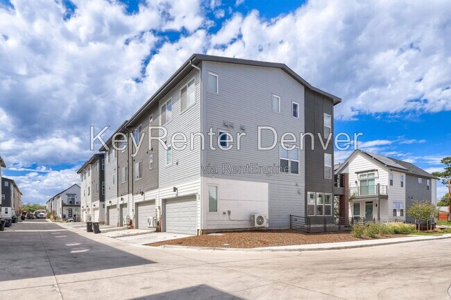 Building Photo - 2882 S Pancratia St