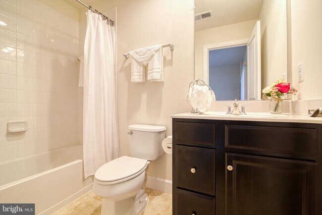 Building Photo - 6034 Camerons Ferry Dr