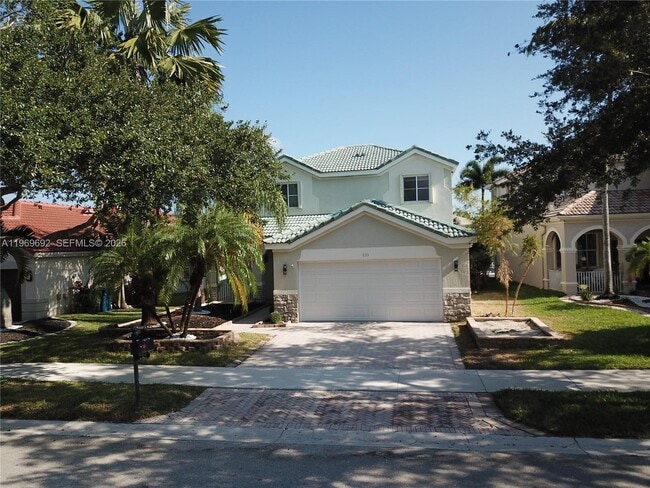 Building Photo - 833 Vista Meadows Dr