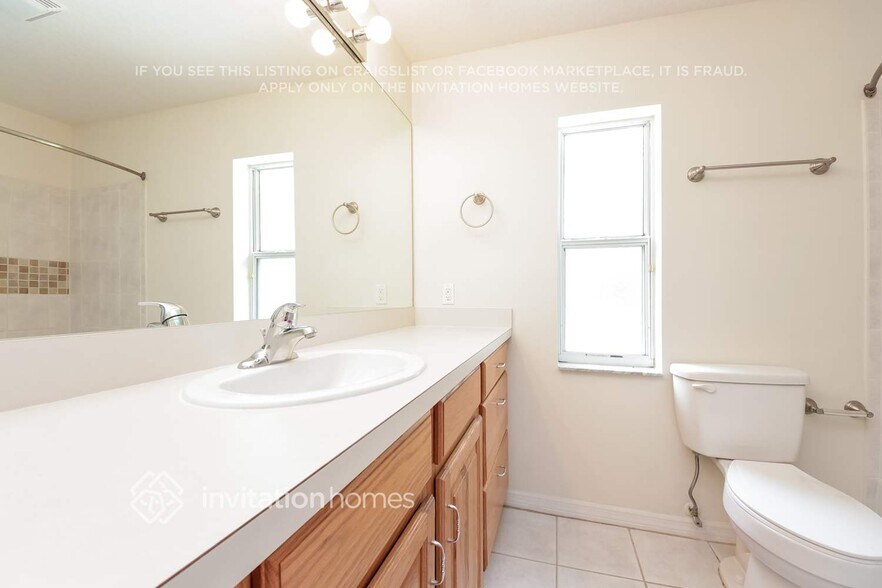 Building Photo - 4380 Hartville Ave