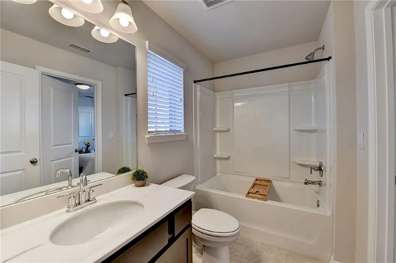 Building Photo - 1403 Flathead River Ln