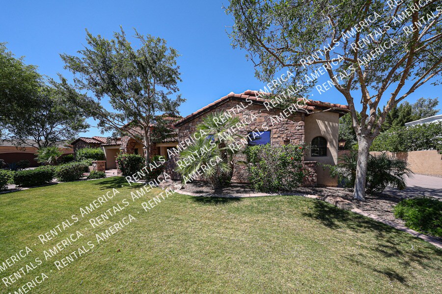 Building Photo - 4430 E Gemini Pl