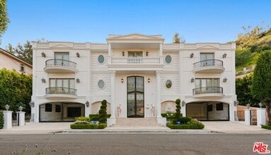 Building Photo - 1455 Robmar Dr