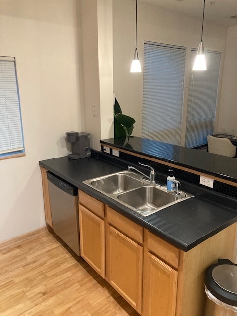 Building Photo - 7600 Lyndale Ave S