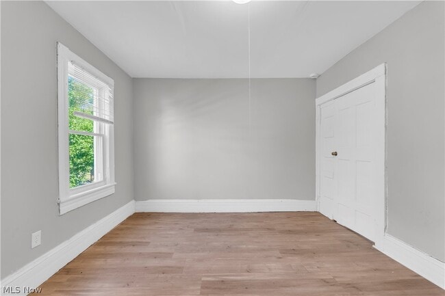 Building Photo - 3721 W 33rd St