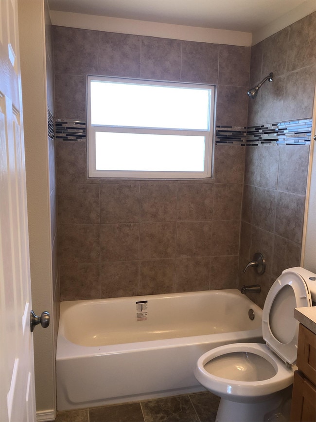 Building Photo - 4128 W F St