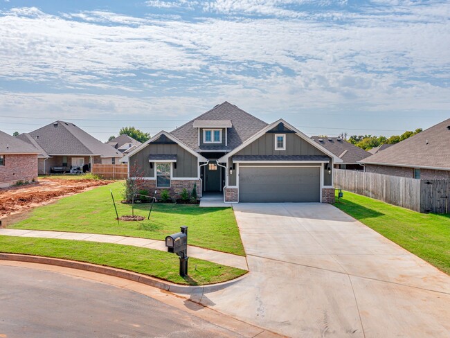 Primary Photo - Brand New Home Availabe Now In Moore! $500...