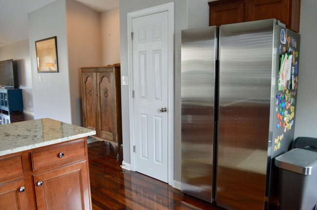 Pantry and Nook area - 2629 Whiteberry Dr