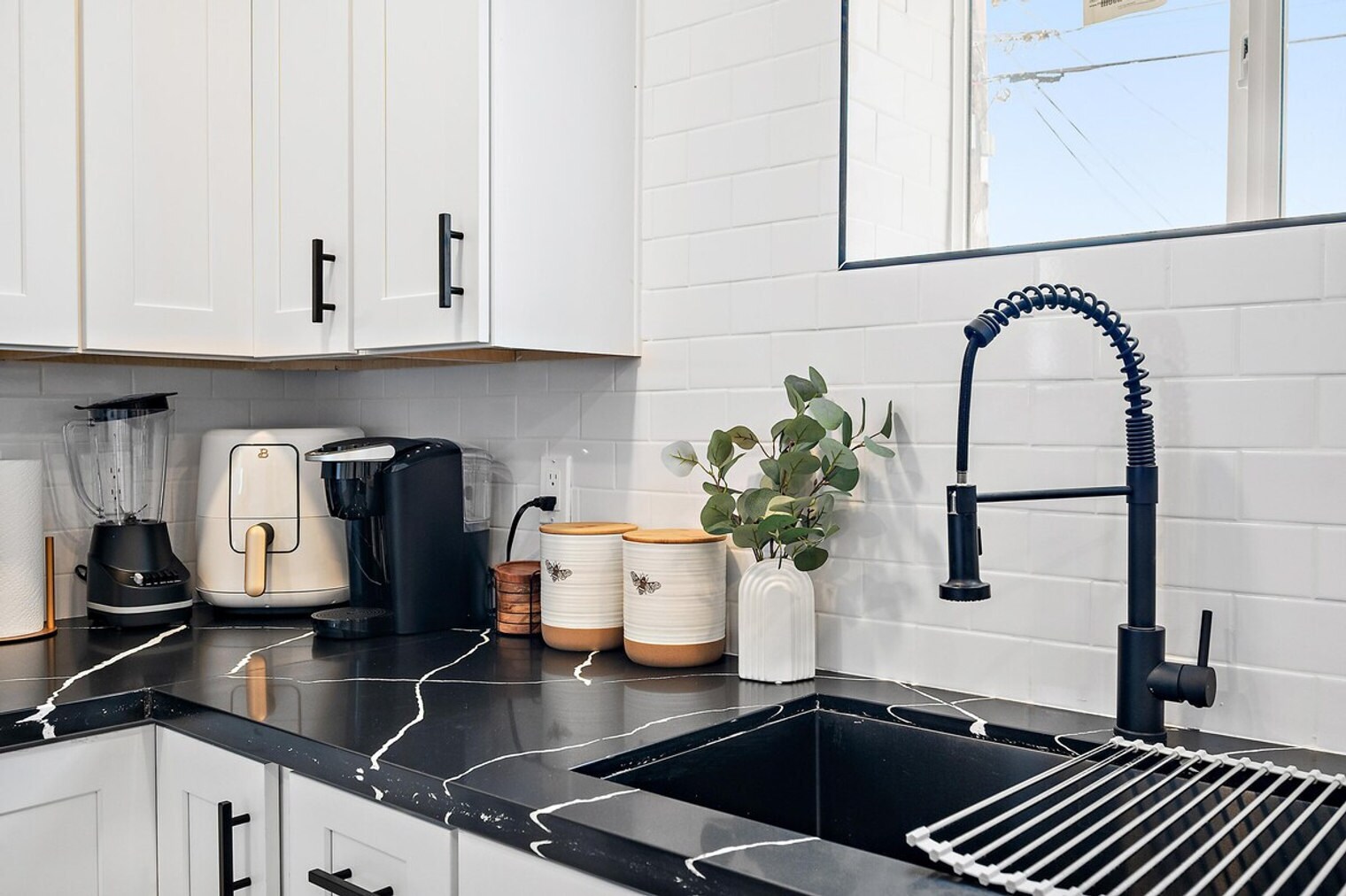 Building Photo - 5148 N 22nd Ave