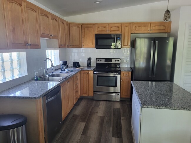 Building Photo - 6072 Randan Ct