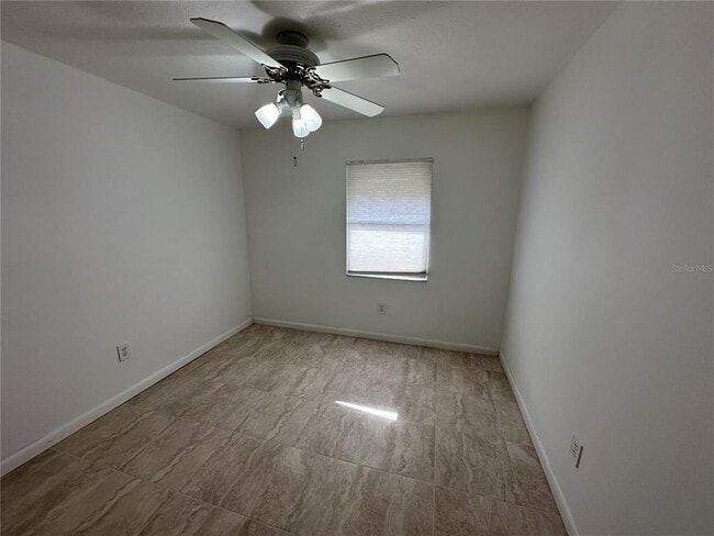 Building Photo - 6818 S Himes Ave