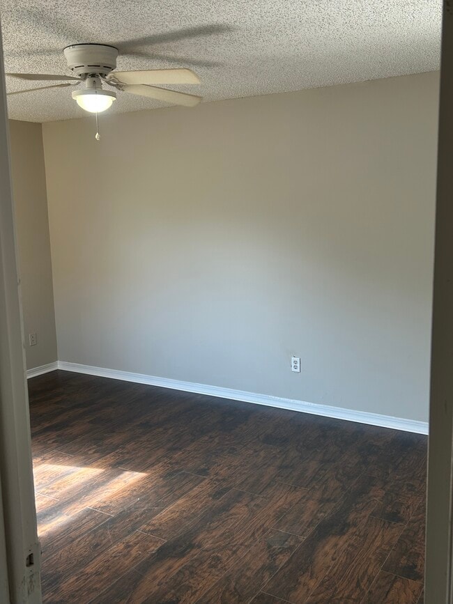 Building Photo - 5813 Liska Dr