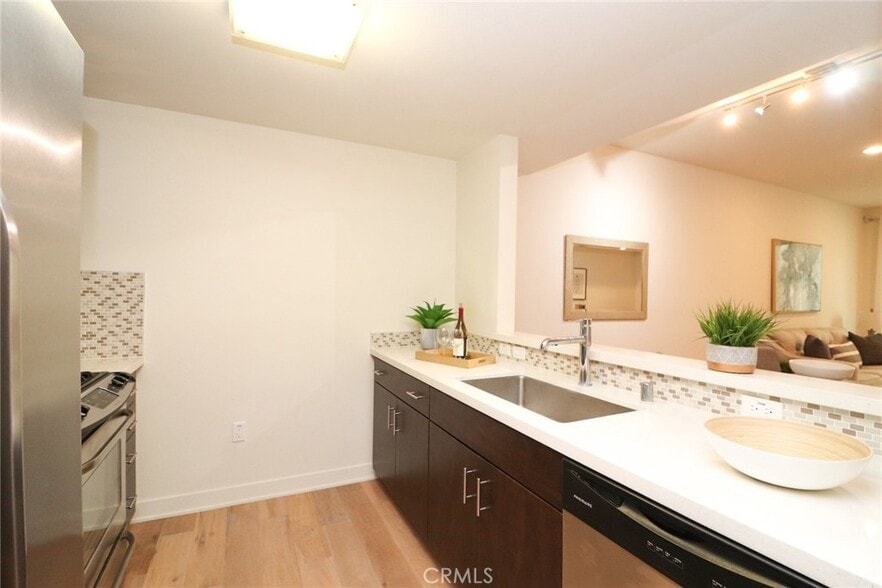 Kitchen - 436 S Virgil Ave
