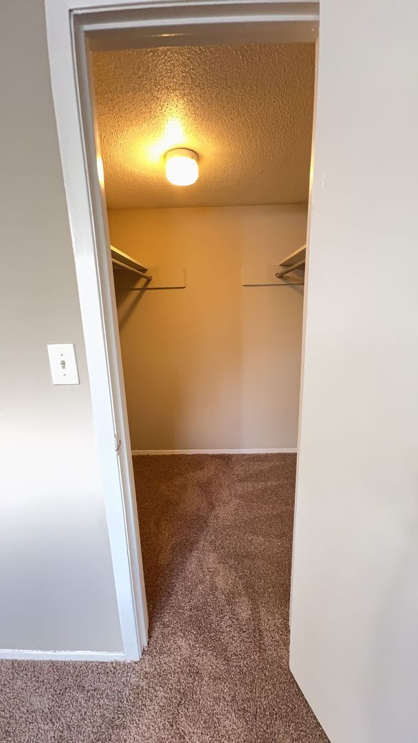 Interior Photo - The Oaks Apartments