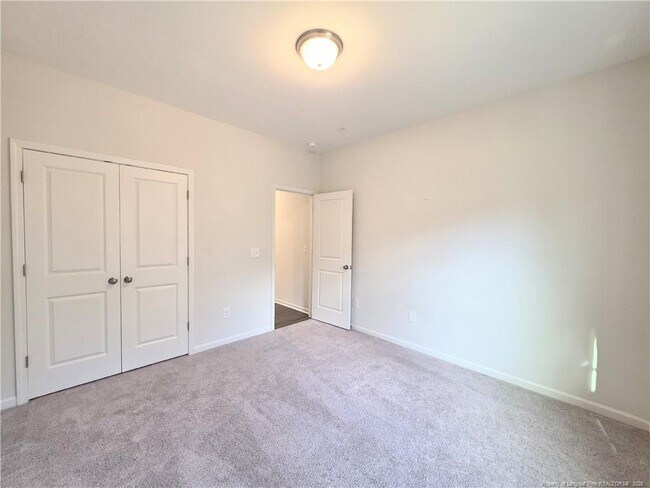 Building Photo - 245 Southern Pl