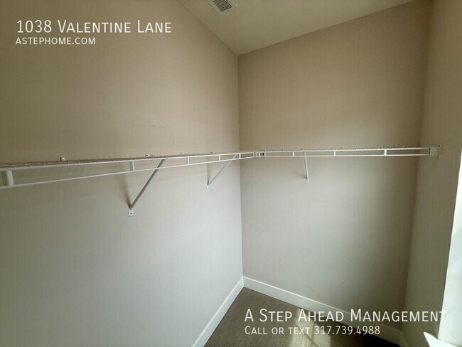 Building Photo - 1038 Valentine Ln