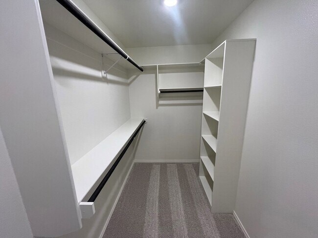 Building Photo - 7216 E County Rd 99