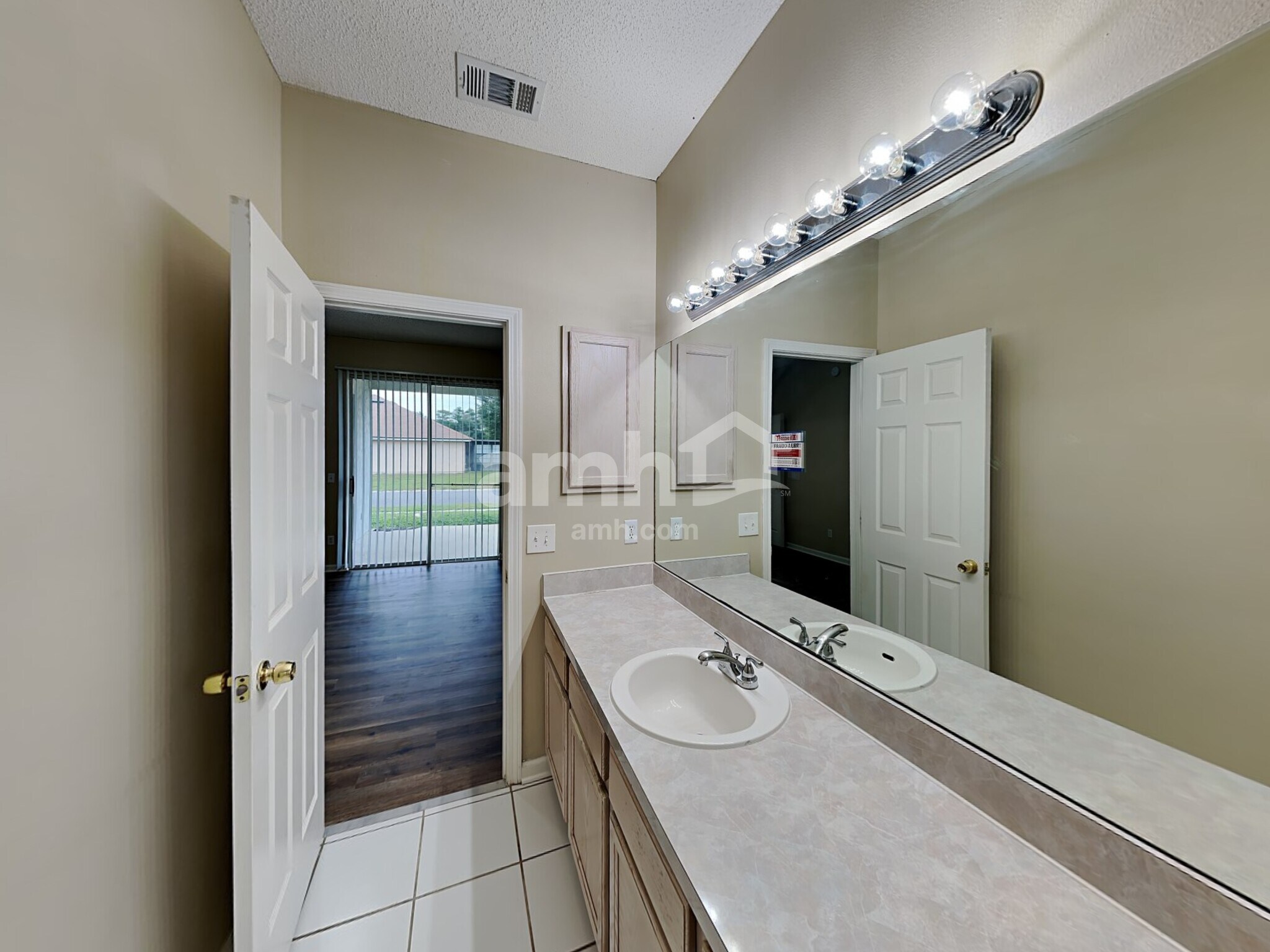 Building Photo - 3293 Abbeyfield Ln