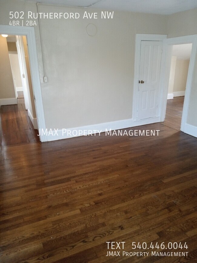 Building Photo - 502 Rutherford Ave NW