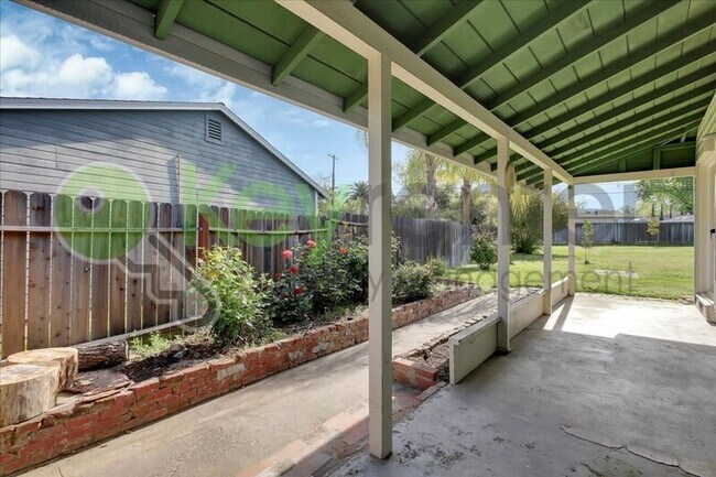 Building Photo - 3124 Brophy Dr