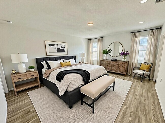 Building Photo - **APPLICATION RECEIVED** *MOVE IN SPECIAL* Charming 3/2 Home with Garage, Fenced Backyard & Commu...