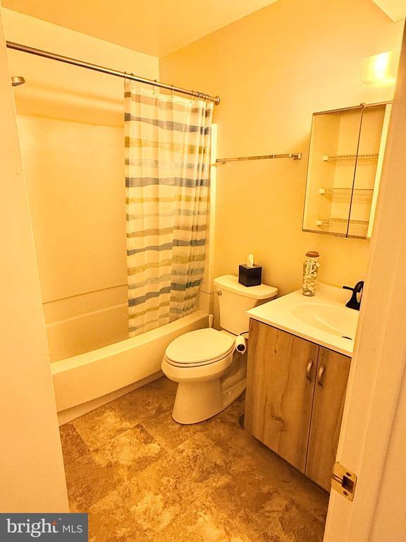 Building Photo - 307 Kimberwick Ct