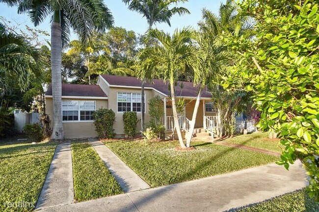 Building Photo - 2 br, 1 bath House - 571 NE 110th Ter