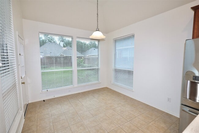 Building Photo - 4106 Hidden Fort Ln