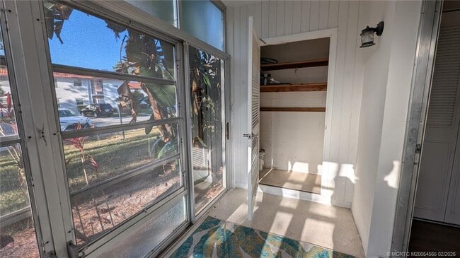 Building Photo - 2600 SE Ocean Blvd