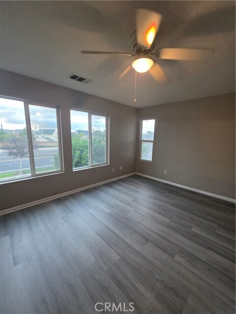 Building Photo - 1369 Veronica Tr