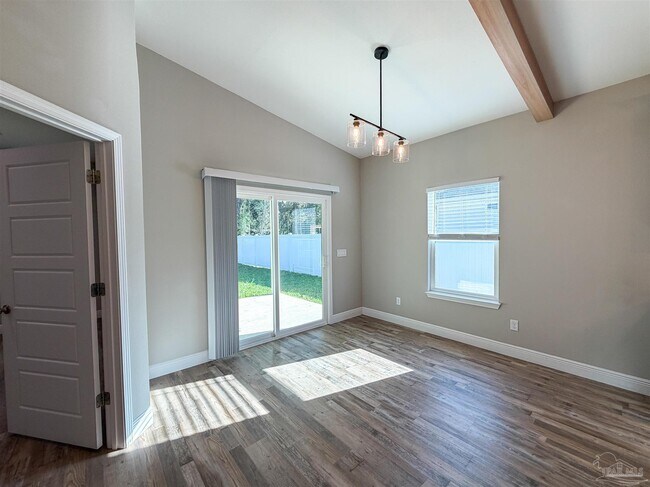 Building Photo - 1608 Toni St