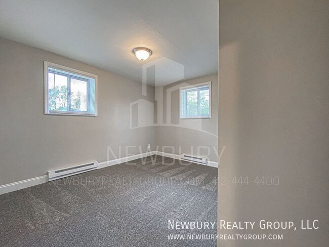 Building Photo - 1459 Poplar St