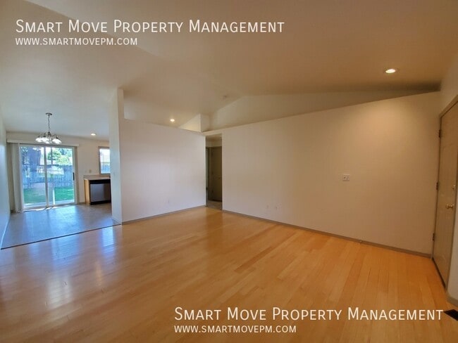 Building Photo - 7819 W Gillis St