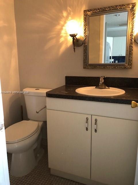 Building Photo - 2025 NE 164th St