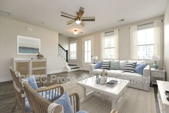 Building Photo - 7811 Park Gate Dr
