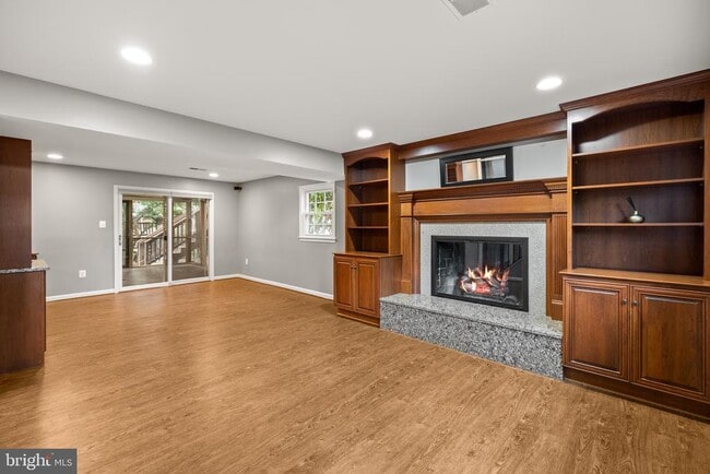 Building Photo - 12608 Yardarm Pl