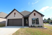 Building Photo - Available: 3/2/2 in Whitehouse ISD!!