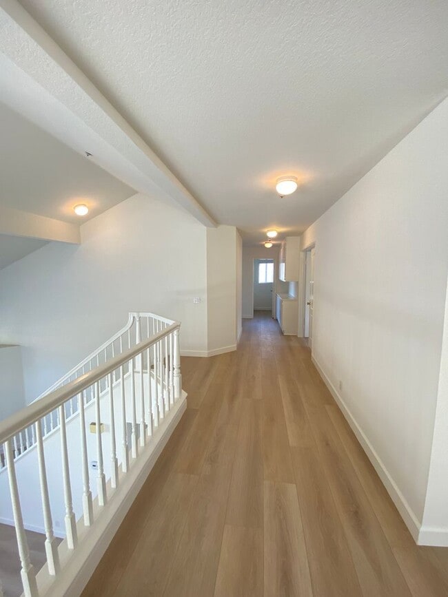 Building Photo - Very Spacious 3 Bedroom, 2.5 Bathroom House For Rent in Buena Park-Lots of Recent Upgrades!