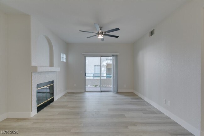 Building Photo - 2251 Wigwam Pkwy