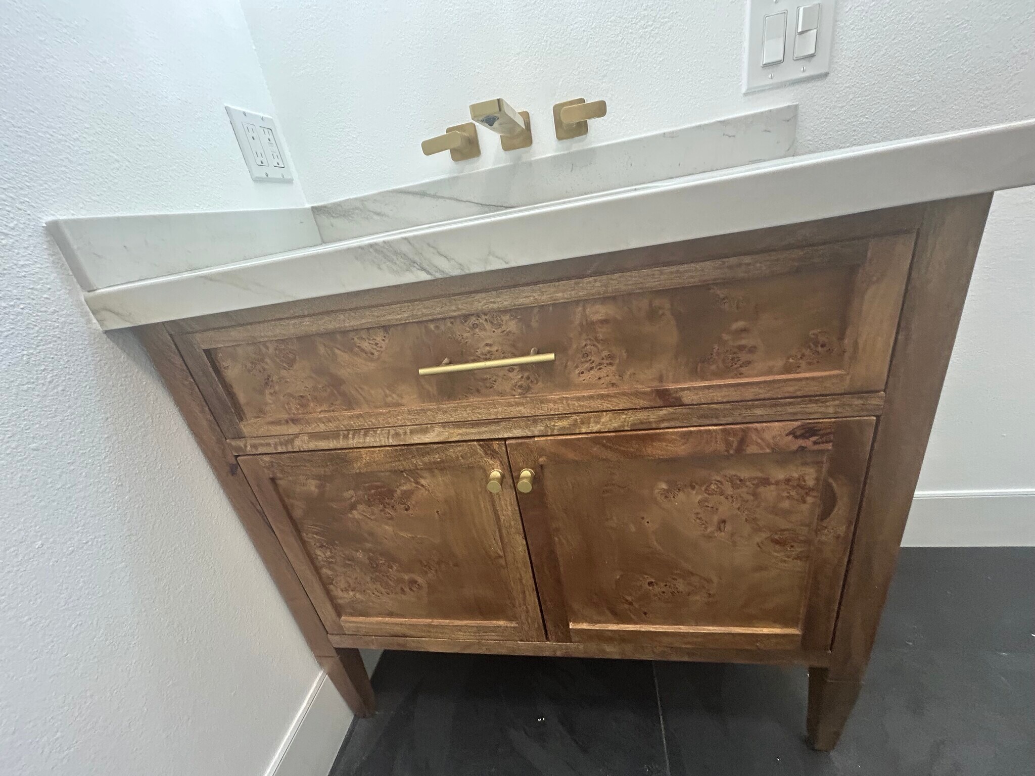 Building Photo - 3705 Sunset Ln