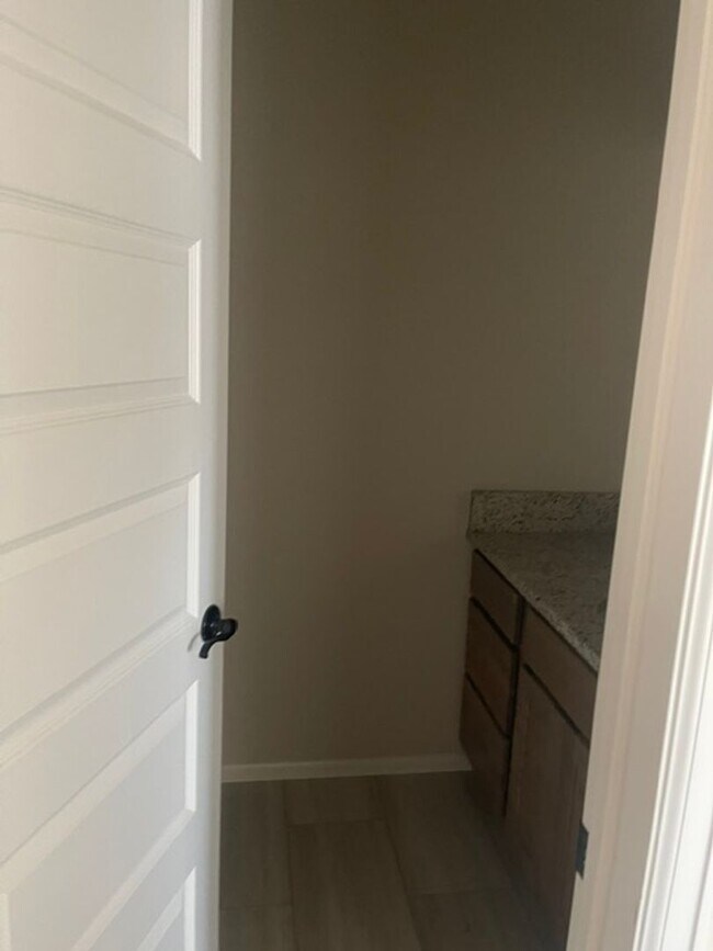 Building Photo - 3418 Wapiti Ln