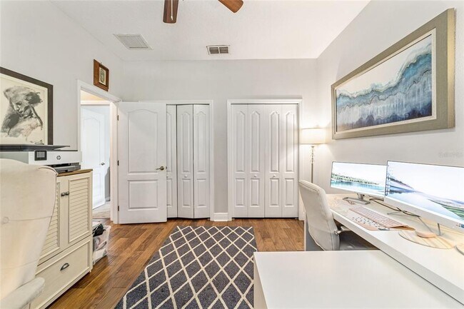 Building Photo - 4903 SW 63rd Loop