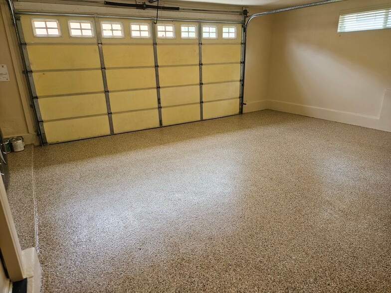 Renovated 2-car garage - 3424 Bellevue Ave