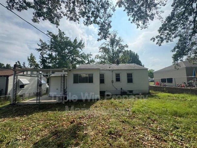 Building Photo - 3155 O Hare Dr