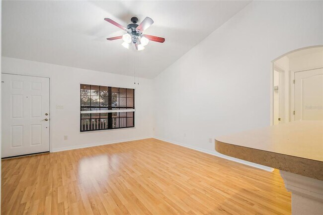 Building Photo - 2763 Athens Dr