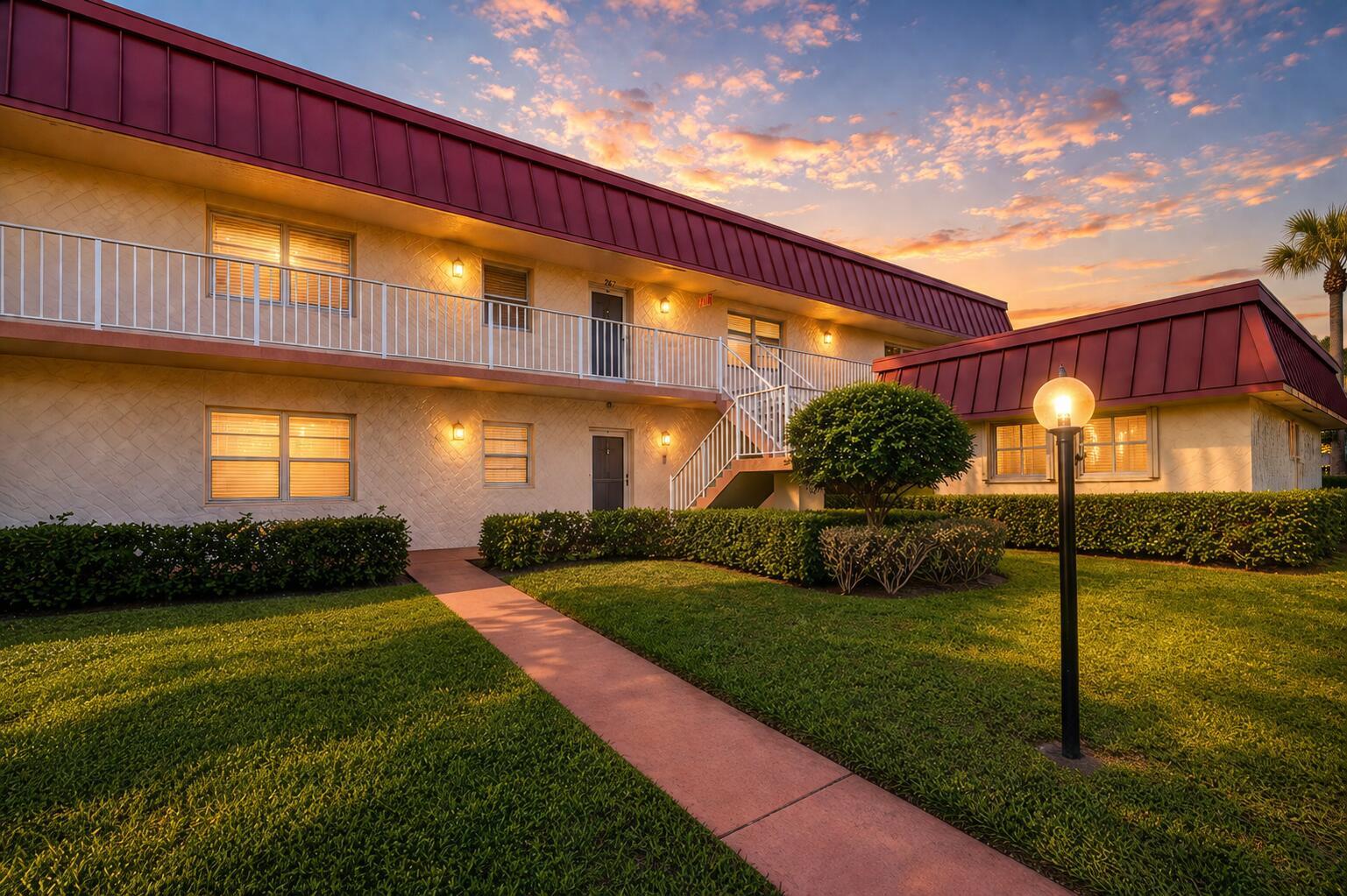 Building Photo - 12012 Greenway Cir S